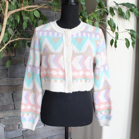 Anthropologie Sweaters - Anthropologie Pins & Needles pastel crop cardigan
